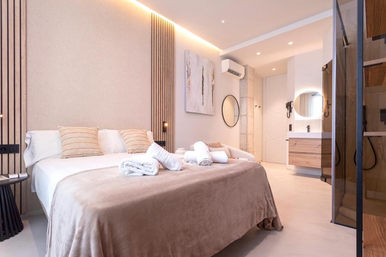 Magnificent Renovated 2Bd 2Bth Duplex With Terrace - City Centre مالقة المظهر الخارجي الصورة