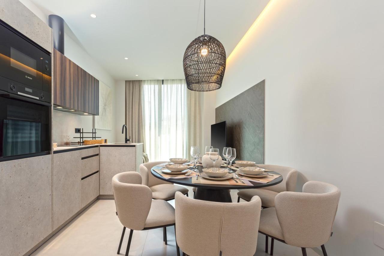 Magnificent Renovated 2Bd 2Bth Duplex With Terrace - City Centre مالقة المظهر الخارجي الصورة