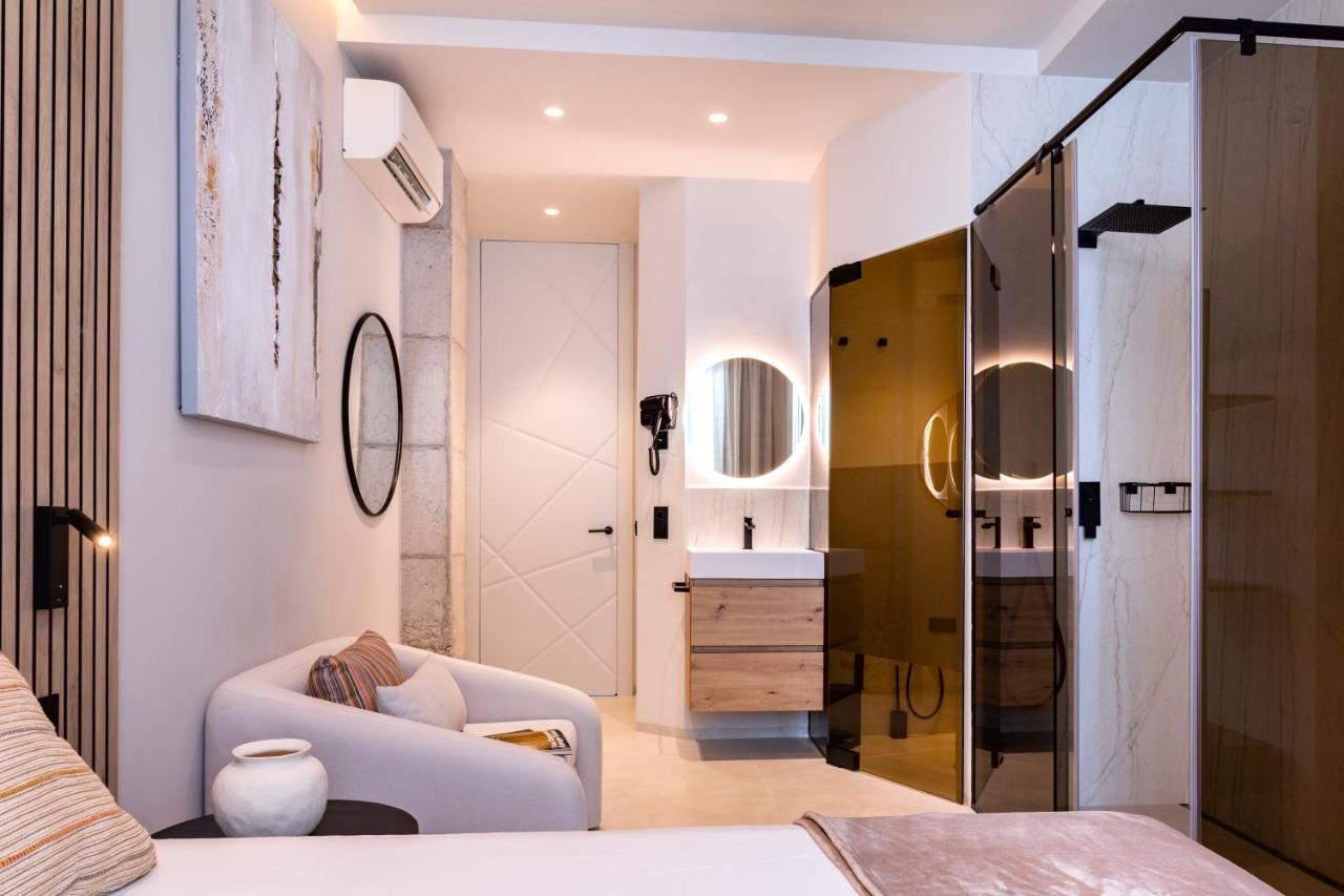 Magnificent Renovated 2Bd 2Bth Duplex With Terrace - City Centre مالقة المظهر الخارجي الصورة